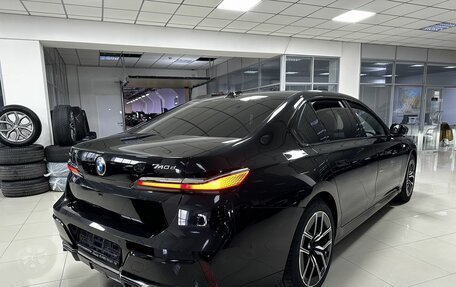 BMW 7 серия, 2024 год, 15 390 000 рублей, 5 фотография