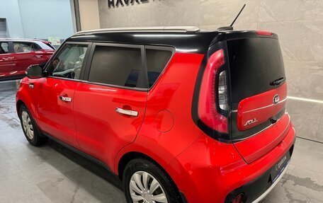 KIA Soul II рестайлинг, 2018 год, 1 519 000 рублей, 6 фотография