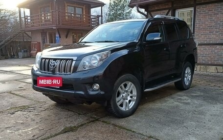 Toyota Land Cruiser Prado 150 рестайлинг 2, 2010 год, 2 640 000 рублей, 12 фотография