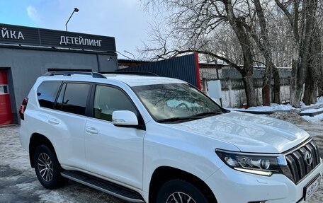 Toyota Land Cruiser Prado 150 рестайлинг 2, 2018 год, 5 555 000 рублей, 11 фотография