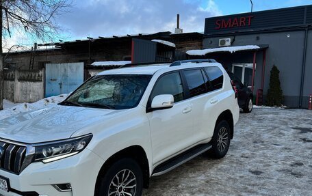 Toyota Land Cruiser Prado 150 рестайлинг 2, 2018 год, 5 555 000 рублей, 12 фотография