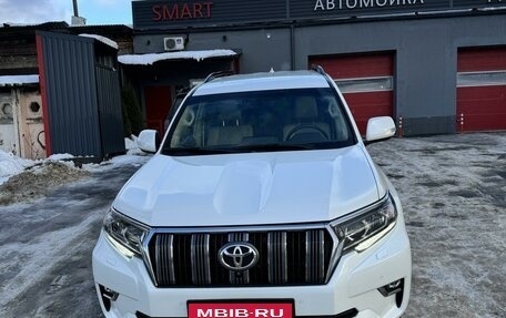 Toyota Land Cruiser Prado 150 рестайлинг 2, 2018 год, 5 555 000 рублей, 13 фотография