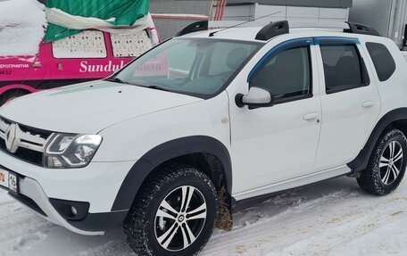 Renault Duster I рестайлинг, 2016 год, 1 099 000 рублей, 5 фотография