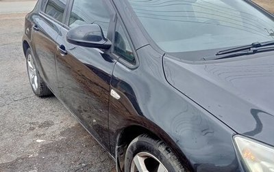 Opel Astra J, 2011 год, 900 000 рублей, 1 фотография