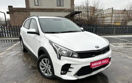 KIA Rio IV, 2021 год, 1 799 900 рублей, 1 фотография