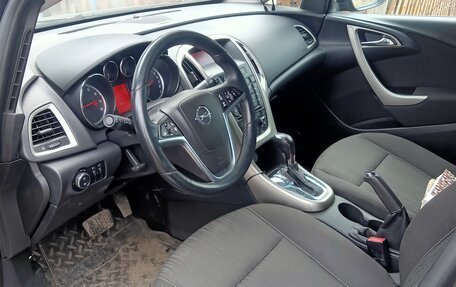 Opel Astra J, 2011 год, 900 000 рублей, 2 фотография