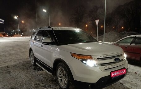 Ford Explorer VI, 2012 год, 2 100 000 рублей, 1 фотография