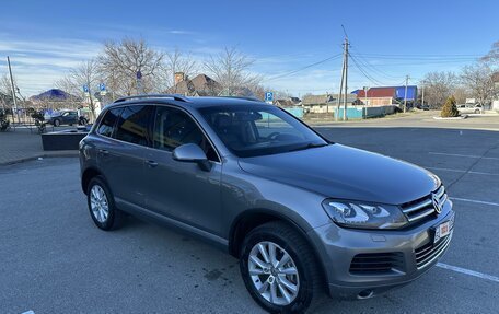 Volkswagen Touareg III, 2012 год, 1 985 000 рублей, 6 фотография