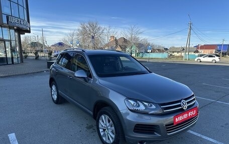 Volkswagen Touareg III, 2012 год, 1 985 000 рублей, 8 фотография