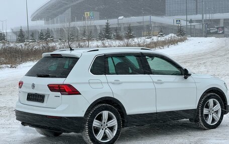 Volkswagen Tiguan II, 2020 год, 3 090 000 рублей, 4 фотография