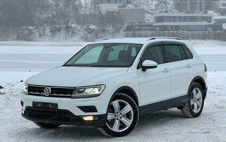 Volkswagen Tiguan II, 2020 год, 3 090 000 рублей, 2 фотография