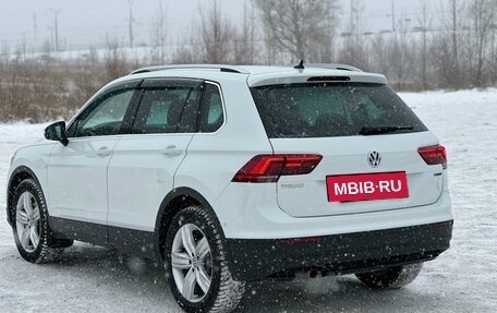 Volkswagen Tiguan II, 2020 год, 3 090 000 рублей, 5 фотография