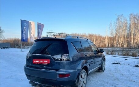 Mitsubishi Outlander III рестайлинг 3, 2007 год, 899 999 рублей, 4 фотография