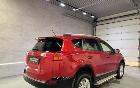 Toyota RAV4, 2013 год, 1 895 000 рублей, 4 фотография