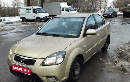 KIA Rio II, 2011 год, 800 000 рублей, 1 фотография