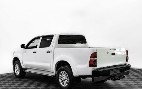 Toyota Hilux VII, 2013 год, 2 345 000 рублей, 6 фотография