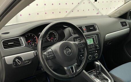 Volkswagen Jetta VI, 2013 год, 1 450 000 рублей, 15 фотография