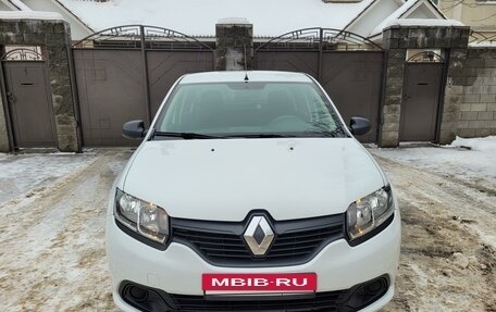 Renault Logan II, 2016 год, 798 000 рублей, 6 фотография