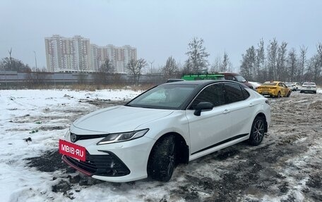 Toyota Camry, 2021 год, 4 200 000 рублей, 2 фотография