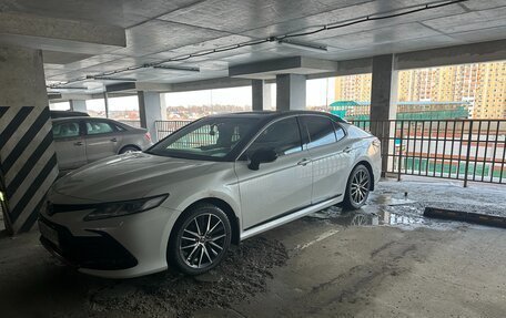 Toyota Camry, 2021 год, 4 200 000 рублей, 31 фотография