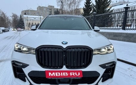 BMW X7, 2021 год, 9 700 000 рублей, 3 фотография