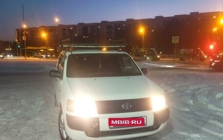 Toyota Probox I, 2013 год, 860 000 рублей, 2 фотография