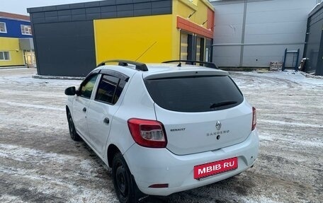 Renault Sandero II рестайлинг, 2018 год, 890 000 рублей, 9 фотография