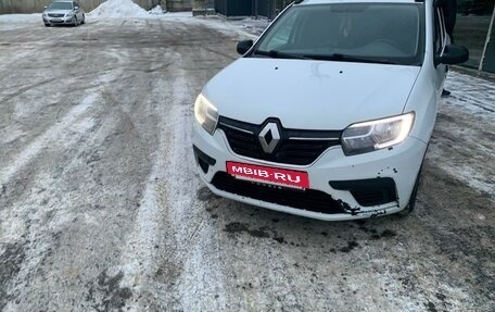 Renault Sandero II рестайлинг, 2018 год, 890 000 рублей, 10 фотография