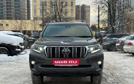 Toyota Land Cruiser Prado 150 рестайлинг 2, 2020 год, 4 900 000 рублей, 2 фотография