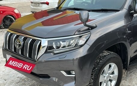 Toyota Land Cruiser Prado 150 рестайлинг 2, 2020 год, 4 900 000 рублей, 9 фотография