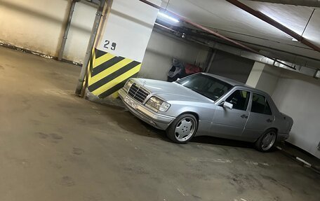 Mercedes-Benz E-Класс, 1994 год, 850 000 рублей, 3 фотография