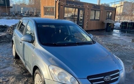 KIA cee'd I рестайлинг, 2008 год, 880 000 рублей, 1 фотография