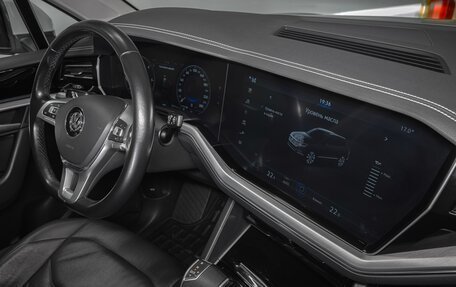 Volkswagen Touareg III, 2019 год, 6 190 000 рублей, 13 фотография