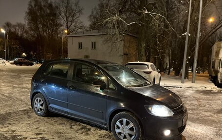 Volkswagen Golf Plus II, 2011 год, 870 000 рублей, 23 фотография