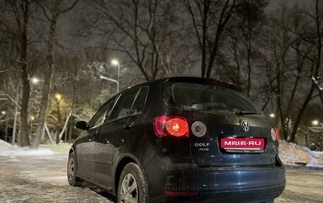 Volkswagen Golf Plus II, 2011 год, 870 000 рублей, 24 фотография