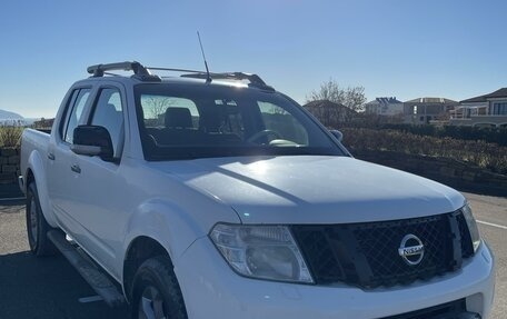 Nissan Navara (Frontier), 2012 год, 900 000 рублей, 2 фотография