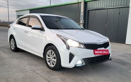 KIA Rio IV, 2021 год, 1 520 000 рублей, 2 фотография