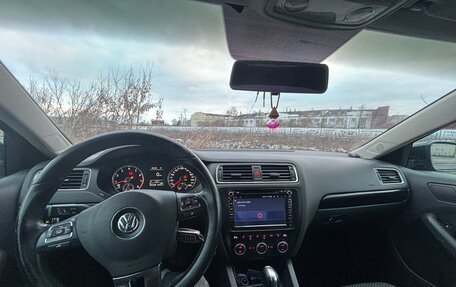 Volkswagen Jetta VI, 2013 год, 1 130 000 рублей, 10 фотография