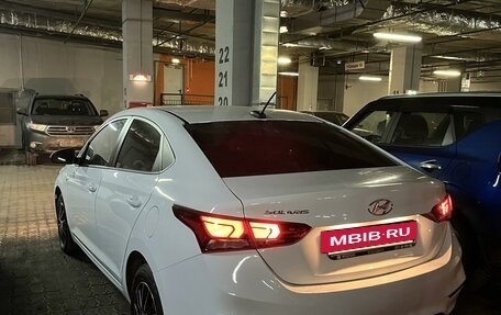 Hyundai Solaris II рестайлинг, 2017 год, 1 500 000 рублей, 4 фотография