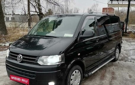 Volkswagen Caravelle T5, 2014 год, 1 500 000 рублей, 2 фотография