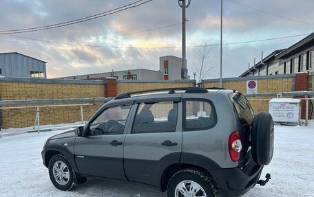 Chevrolet Niva I рестайлинг, 2012 год, 649 999 рублей, 18 фотография