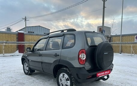 Chevrolet Niva I рестайлинг, 2012 год, 649 999 рублей, 19 фотография