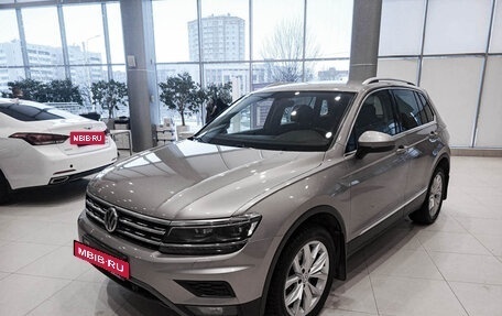 Volkswagen Tiguan II, 2018 год, 2 690 000 рублей, 5 фотография