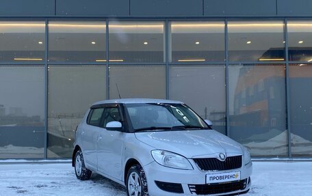 Skoda Fabia II, 2010 год, 589 000 рублей, 2 фотография