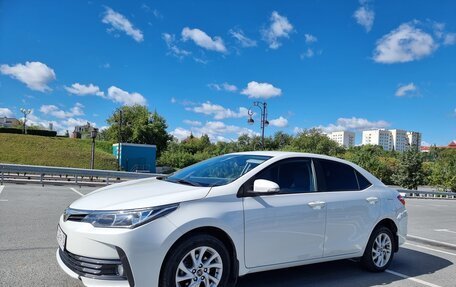 Toyota Corolla, 2018 год, 2 100 000 рублей, 2 фотография