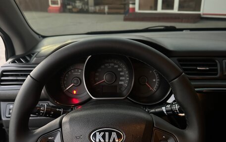 KIA Rio III рестайлинг, 2014 год, 850 000 рублей, 17 фотография