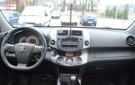 Toyota RAV4, 2012 год, 1 700 000 рублей, 16 фотография