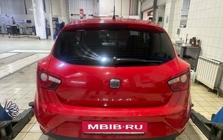 SEAT Ibiza IV рестайлинг 2, 2012 год, 947 000 рублей, 9 фотография