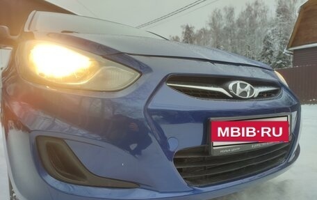 Hyundai Solaris II рестайлинг, 2012 год, 1 120 000 рублей, 10 фотография