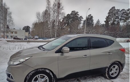 Hyundai ix35 I рестайлинг, 2010 год, 1 100 000 рублей, 3 фотография